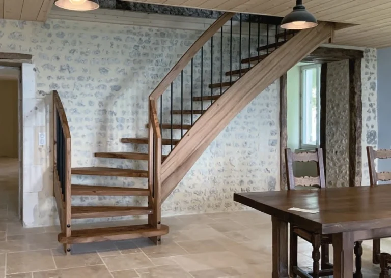 escaliers suspendus 85